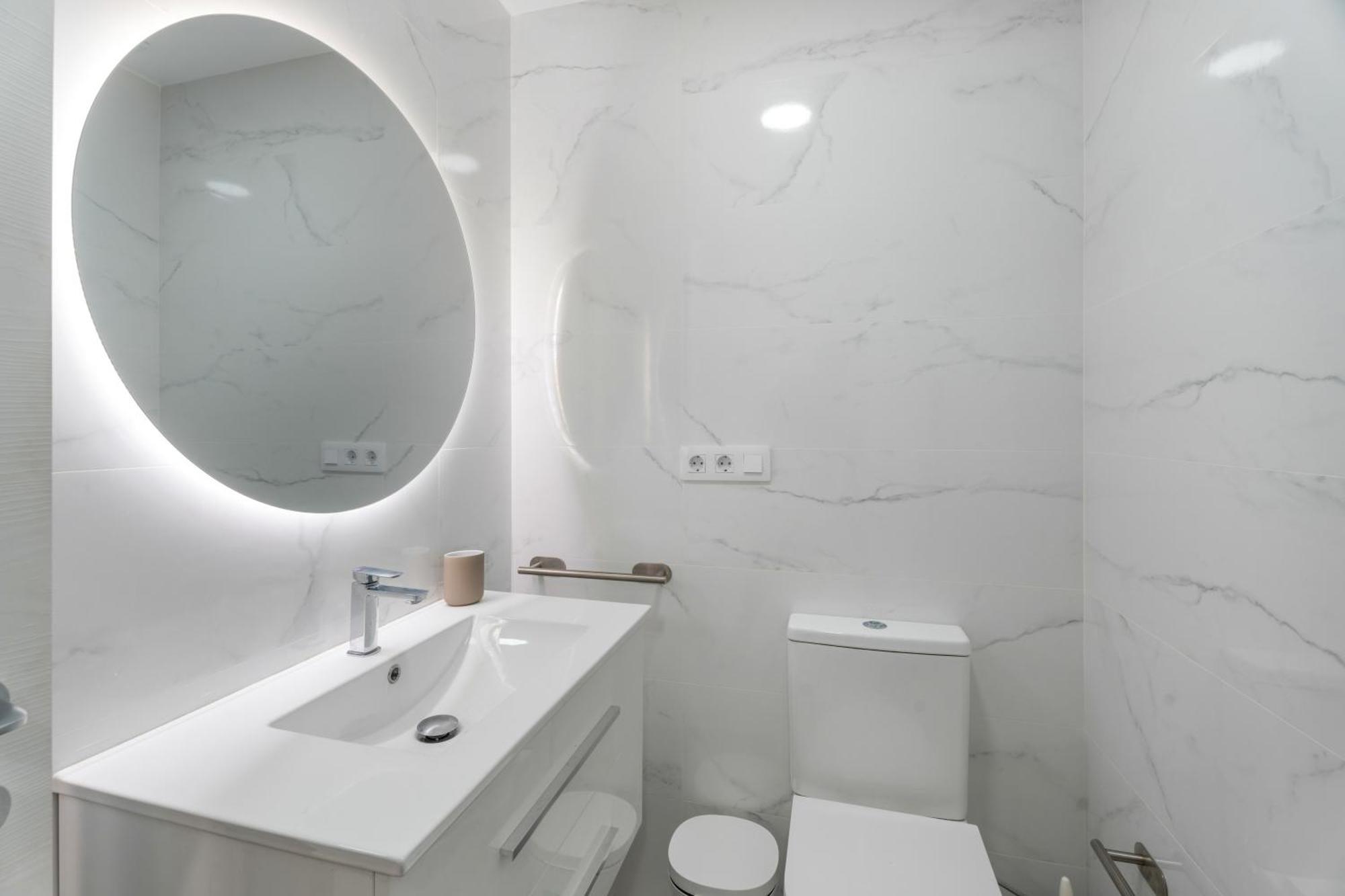 Granada Park S01B Apartment Арона Екстериор снимка