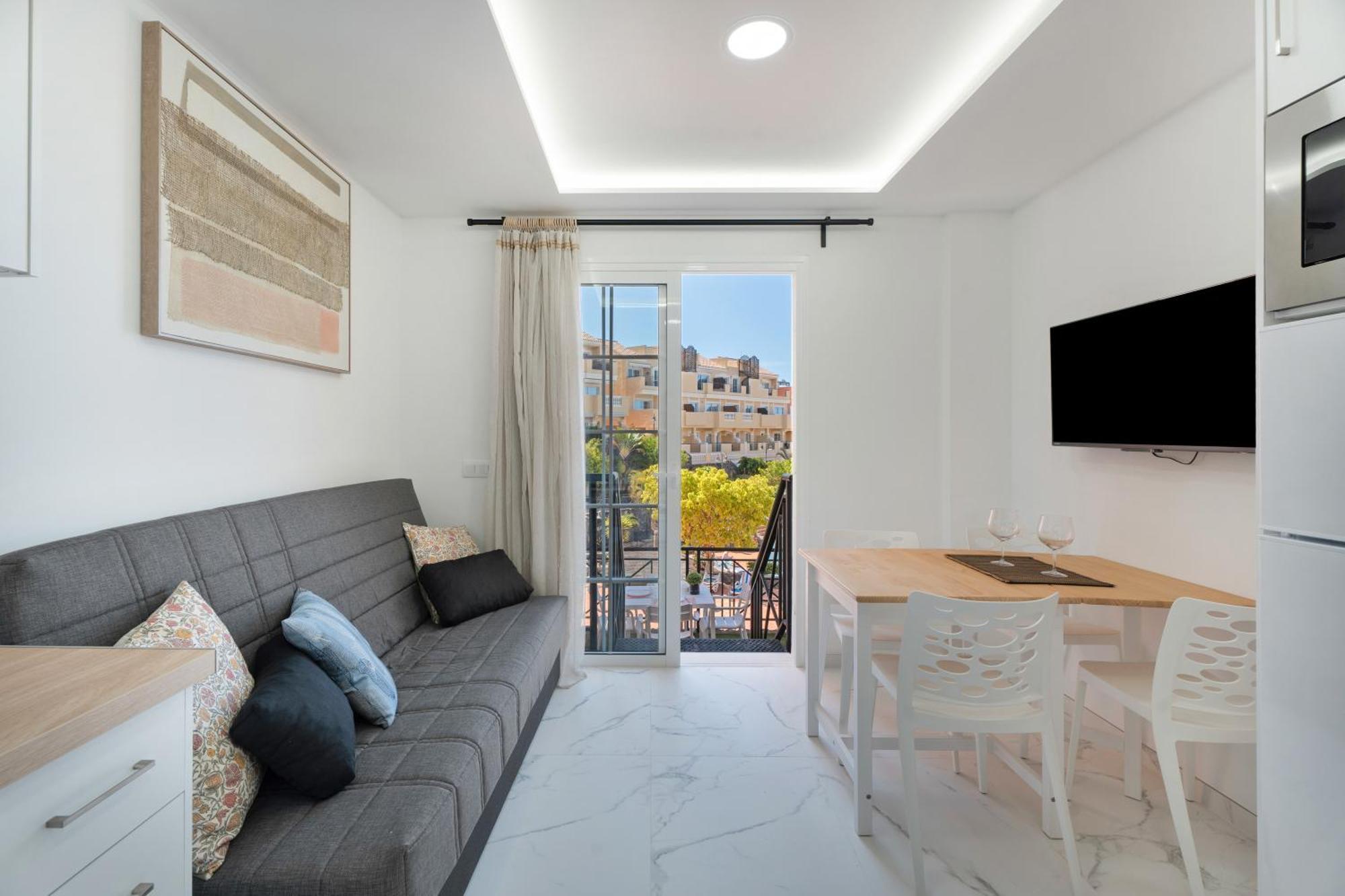 Granada Park S01B Apartment Арона Екстериор снимка