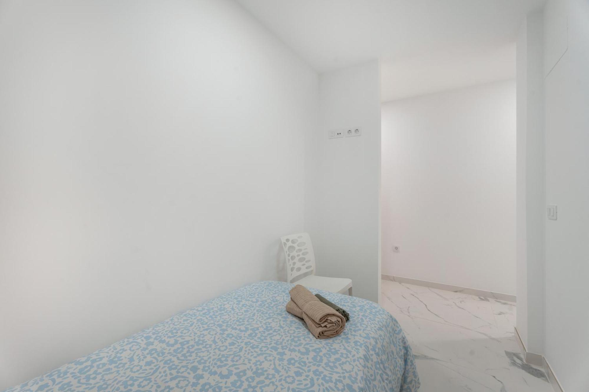 Granada Park S01B Apartment Арона Екстериор снимка